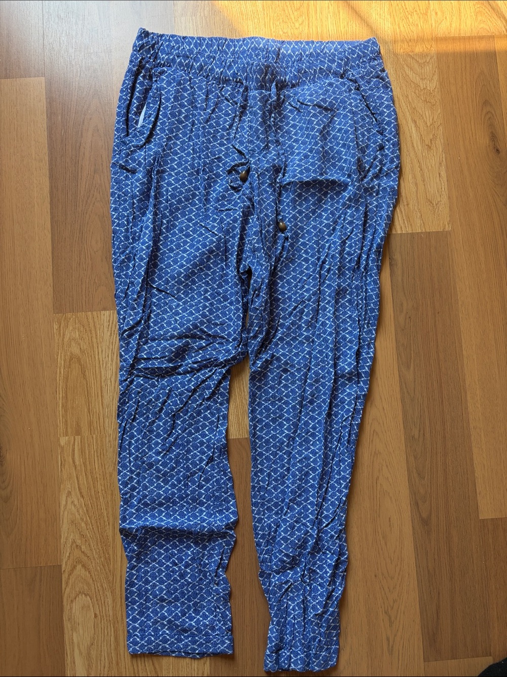 Woman’s Blue Patterned Casual Drawstring flowy pants
